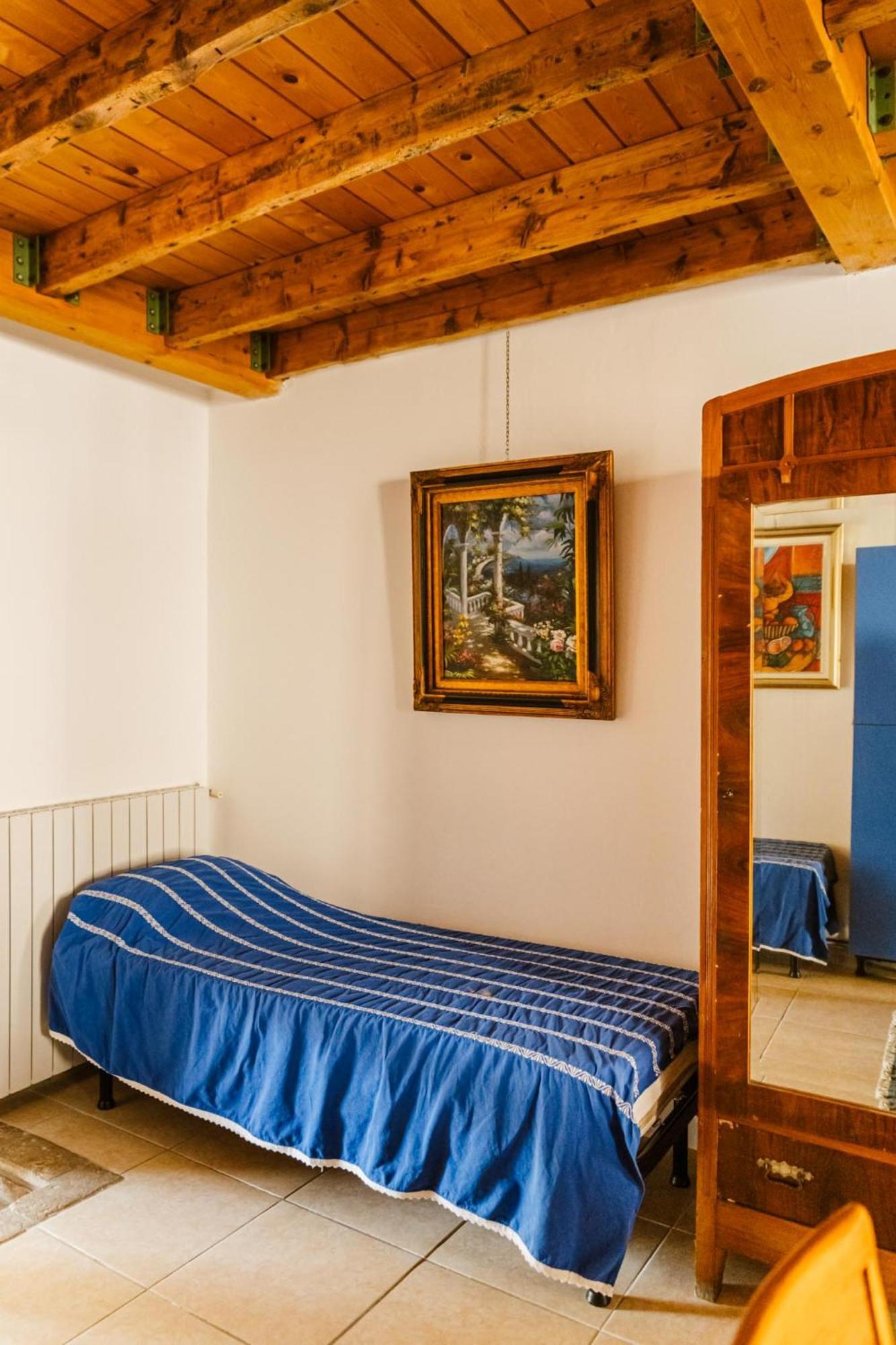 Cozy Castello Apartment Manerba del Garda Exterior photo